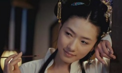 夫人在她20多岁的撕网袜